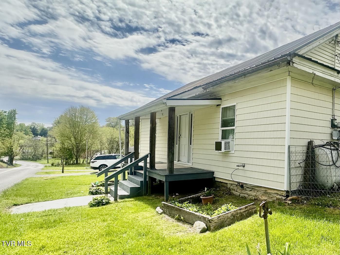 6465 Old Stage Road, Chuckey, Tennessee image 1