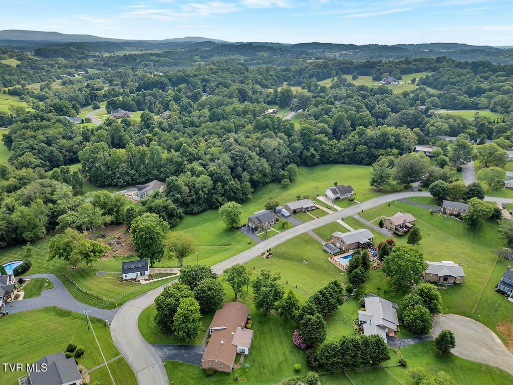 Photo of Tbd Meadowlark Drive, Greeneville, TN 37743 (MLS # 9992975)