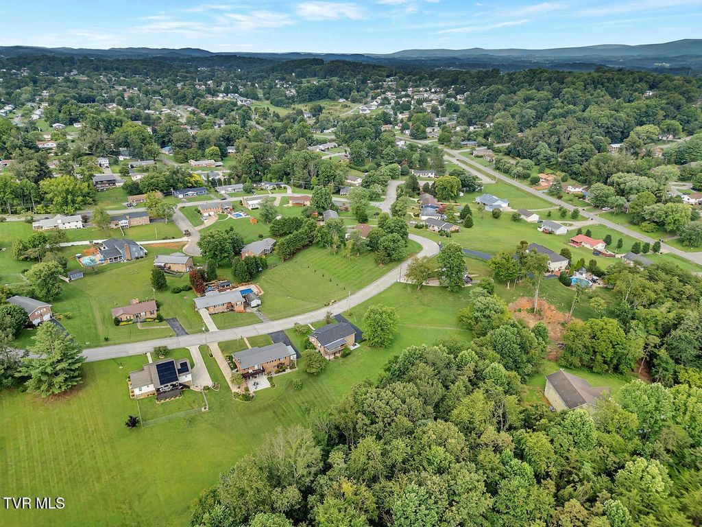 Photo of Tbd Meadowlark Drive, Greeneville, TN 37743 (MLS # 9992975)