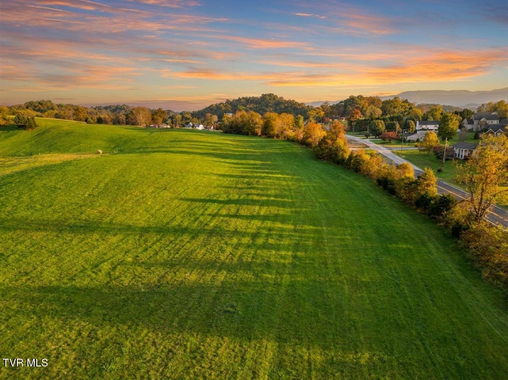Photo of Tbd Weaver Pike, Bristol, TN 37620 (MLS # 10002166)