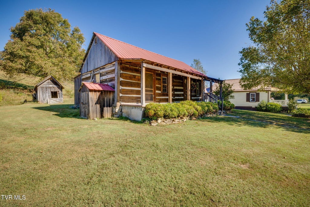 Photo of 221 Amis Chapel Road, Surgoinsville, TN 37873 (MLS # 10001612)