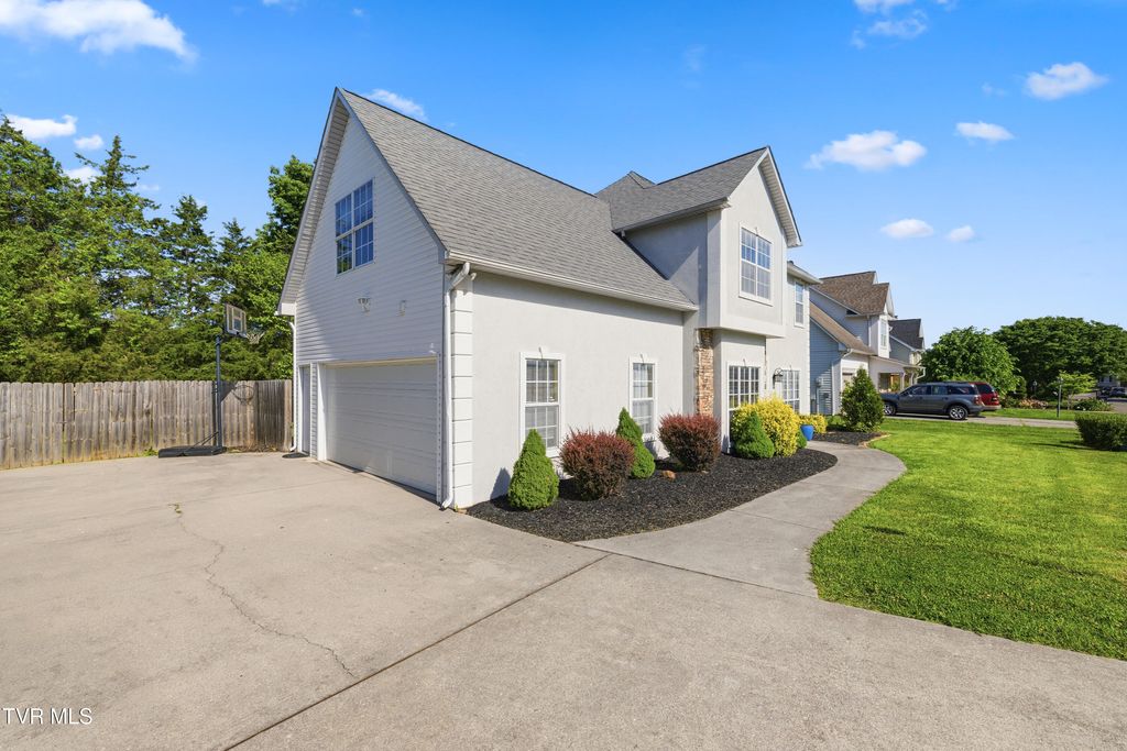 Photo of 7019 Cherry Grove Road, Knoxville, TN 37931 (MLS # 9995135)