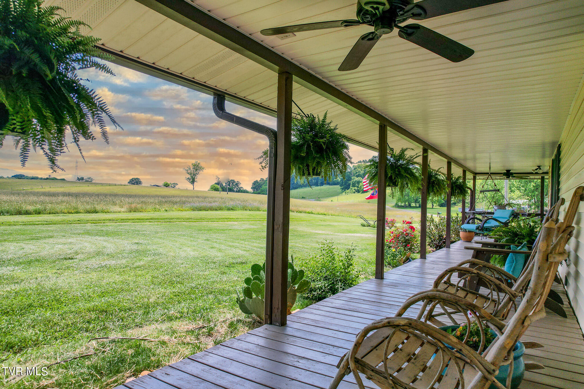 200 Crum Lane, Chuckey, Tennessee image 4