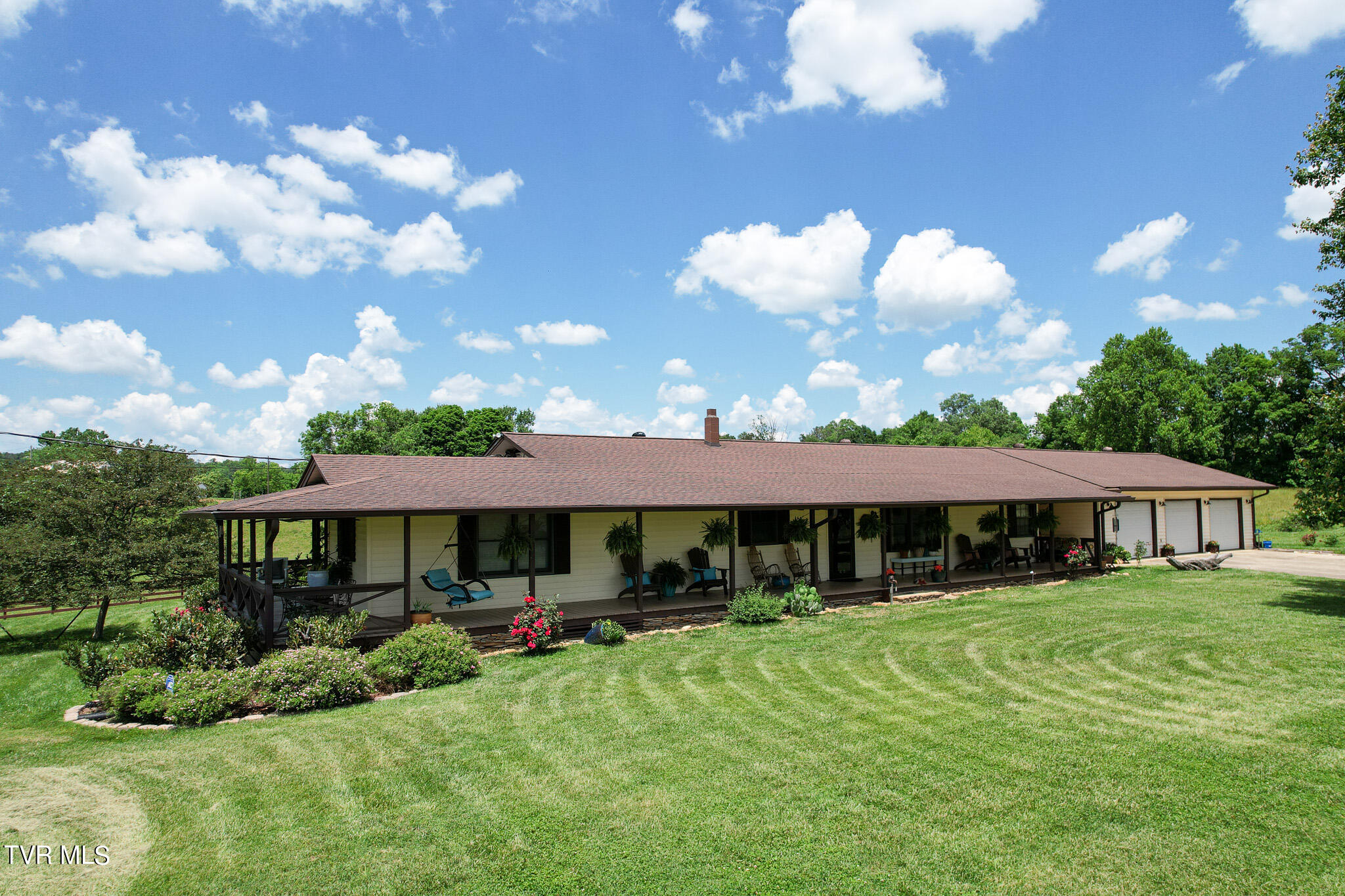 200 Crum Lane, Chuckey, Tennessee image 1