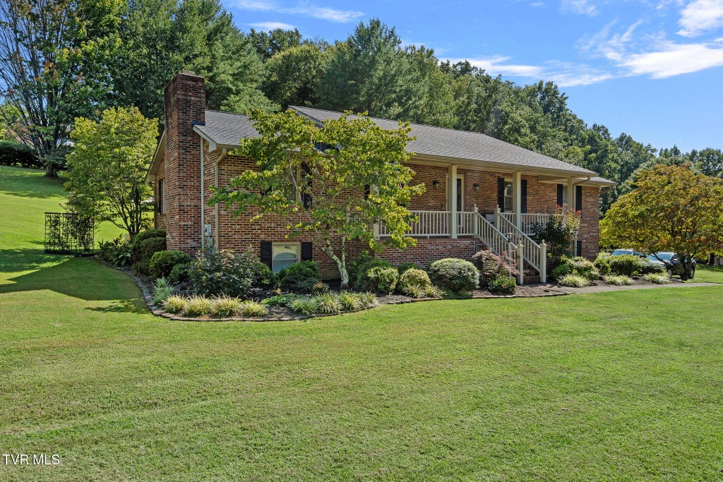 Photo of 2016 Old Tusculum Road, Greeneville, TN 37745 (MLS # 10000021)