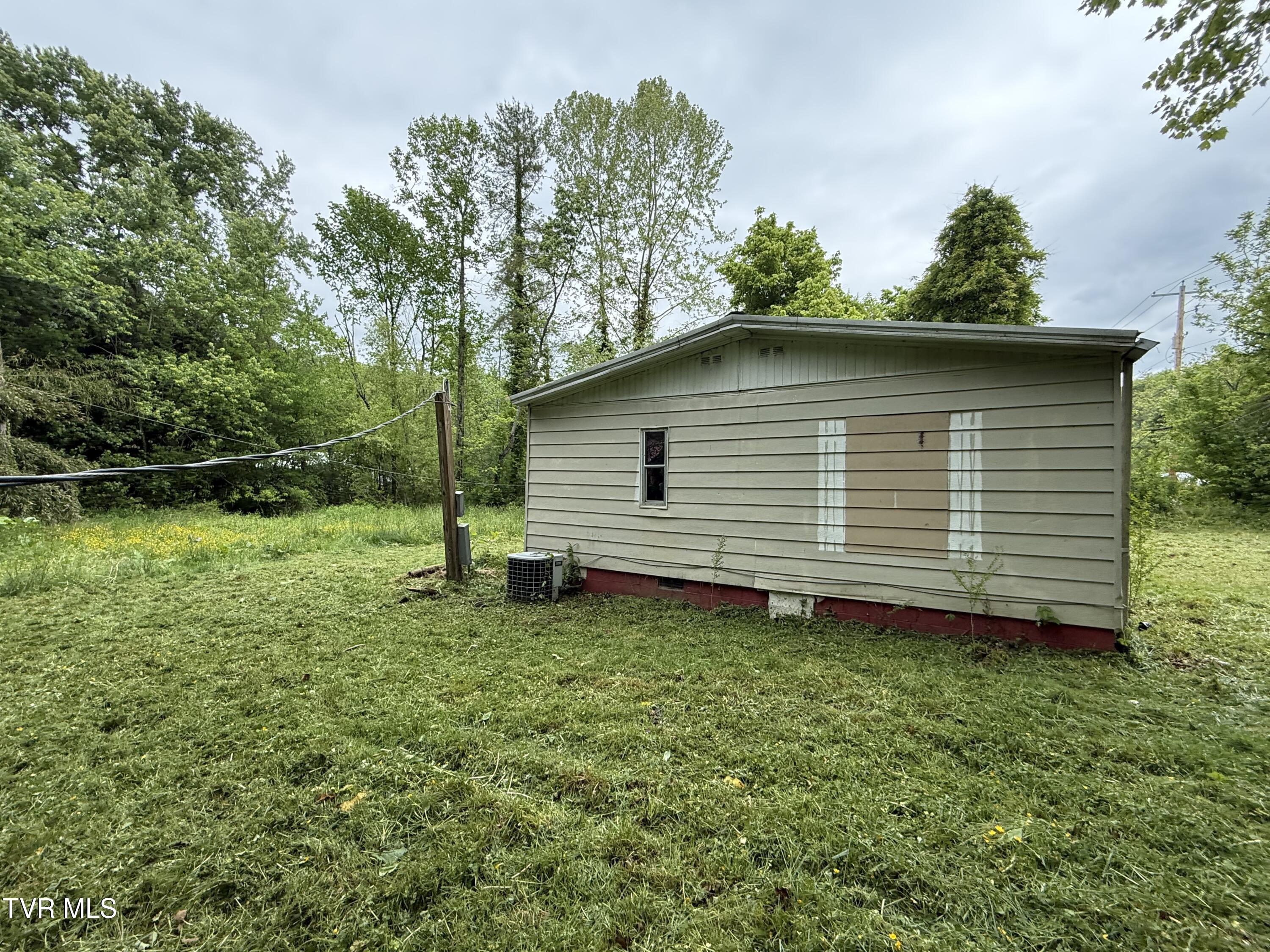 733 Taggart Avenue
