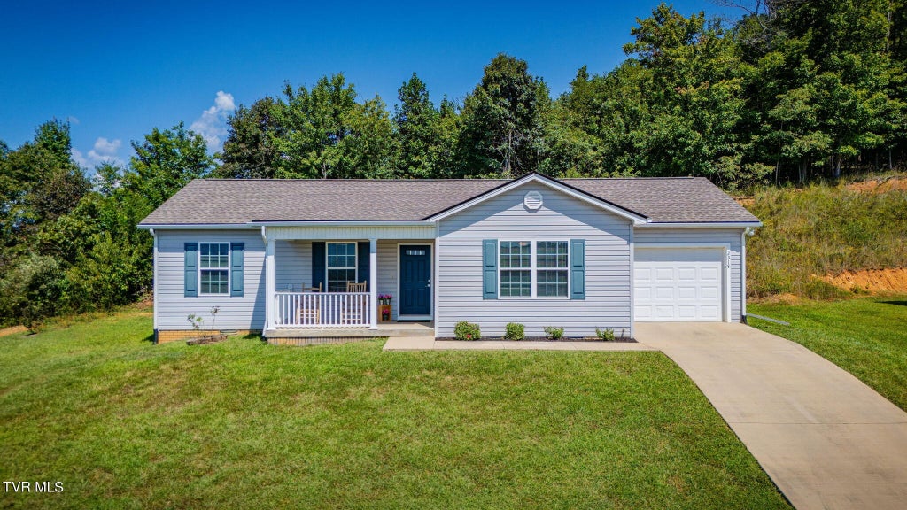 Photo of 2318 Serenity Court, Kingsport, TN 37665 (MLS # 10000431)
