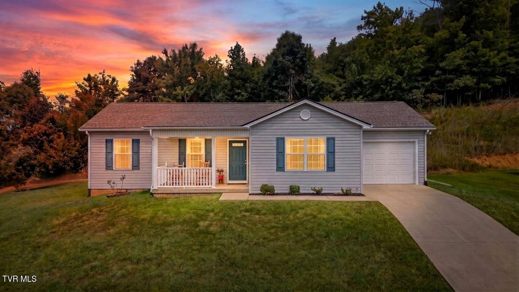Photo of 2318 Serenity Court, Kingsport, TN 37665 (MLS # 10000431)