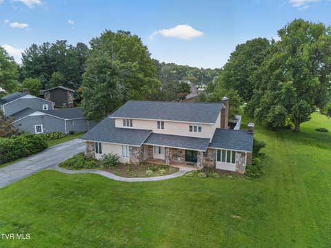 Photo of 102 Sandpiper Circle, Kingsport, TN 37663 (MLS # 9999760)