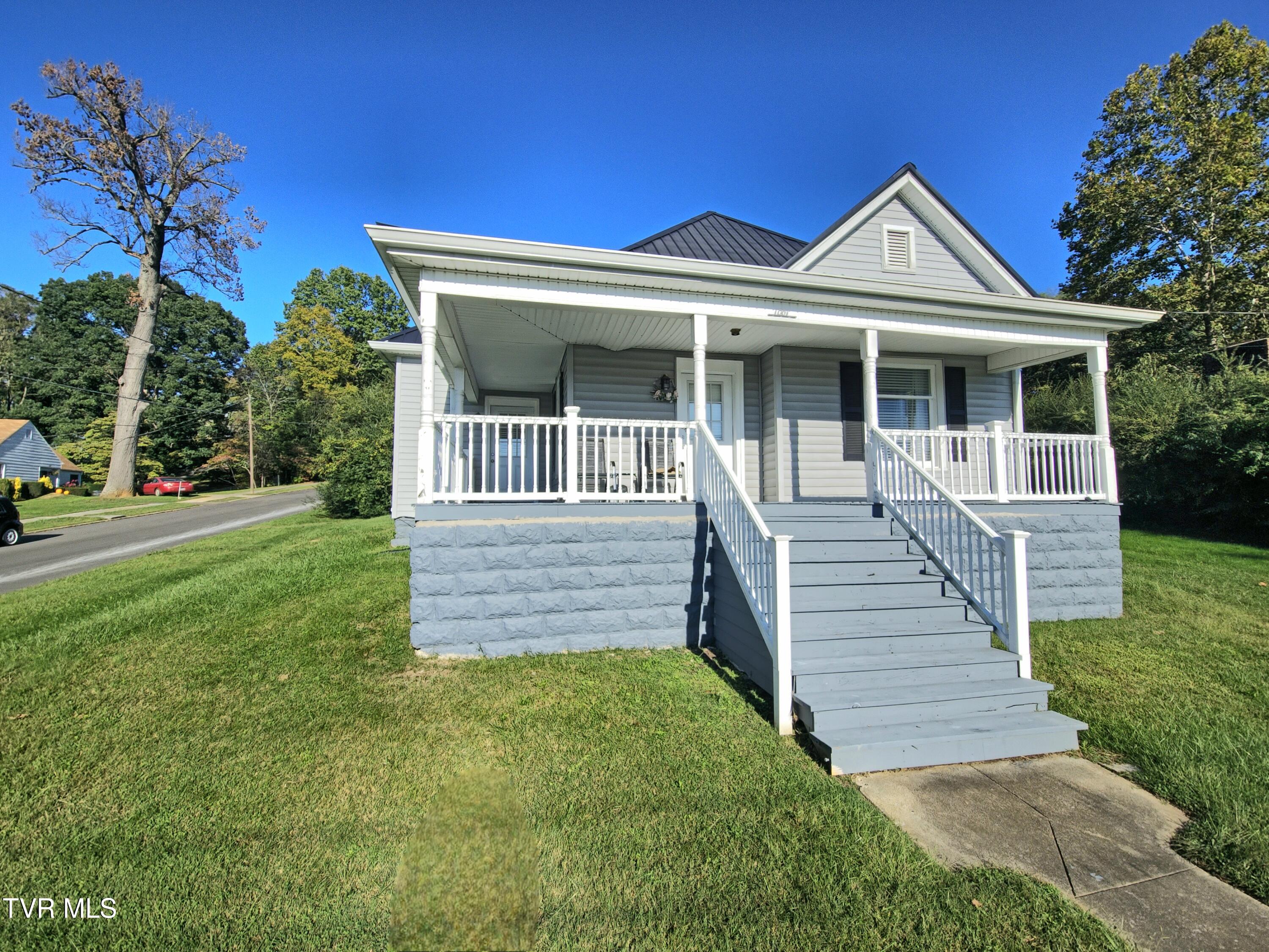 1001 Virginia Avenue 2