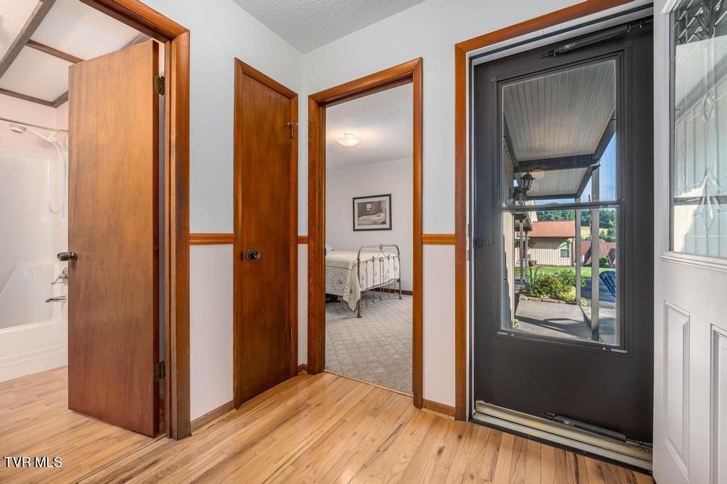 Photo of 780 Hamilton Road #E6, Blountville, TN 37617 (MLS # 9982552)