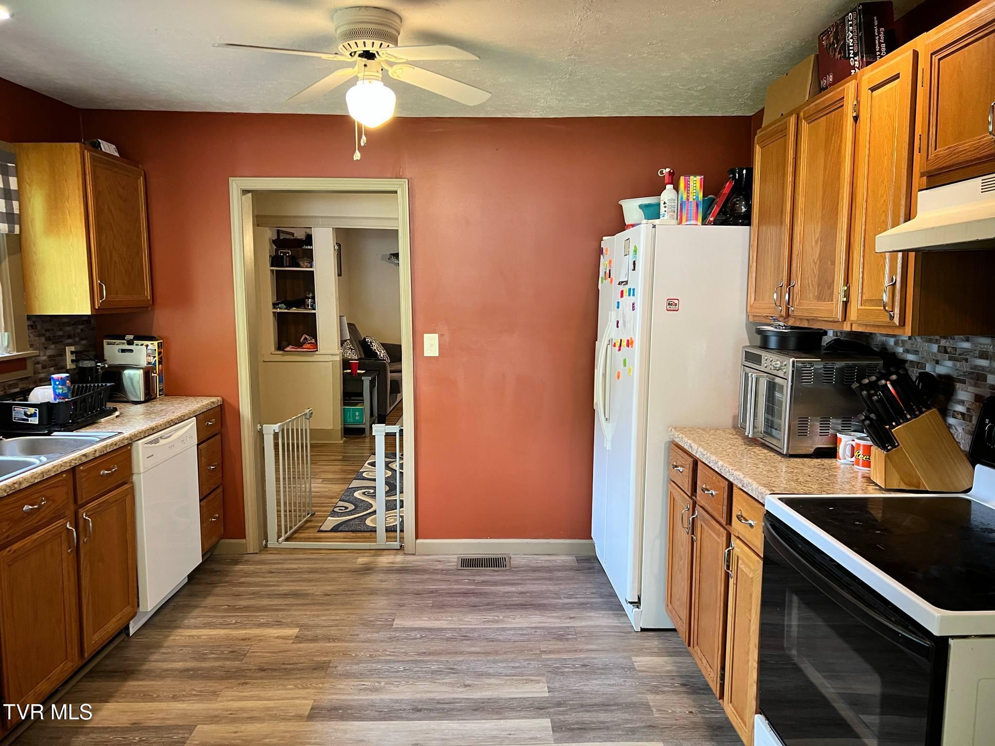 326 Park Avenue, Appalachia, Virginia image 21