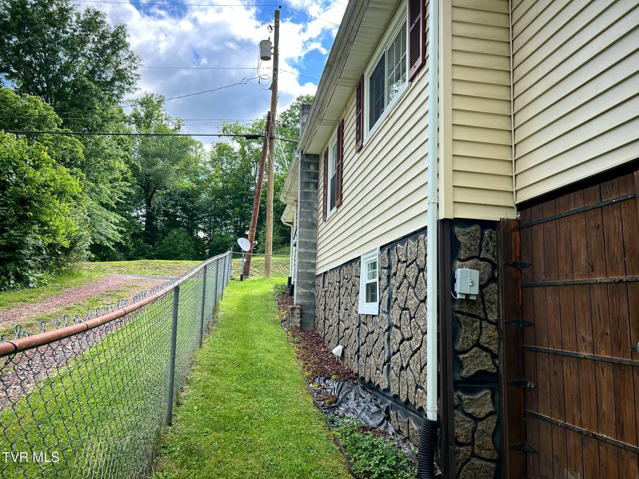 326 Park Avenue, Appalachia, Virginia image 13