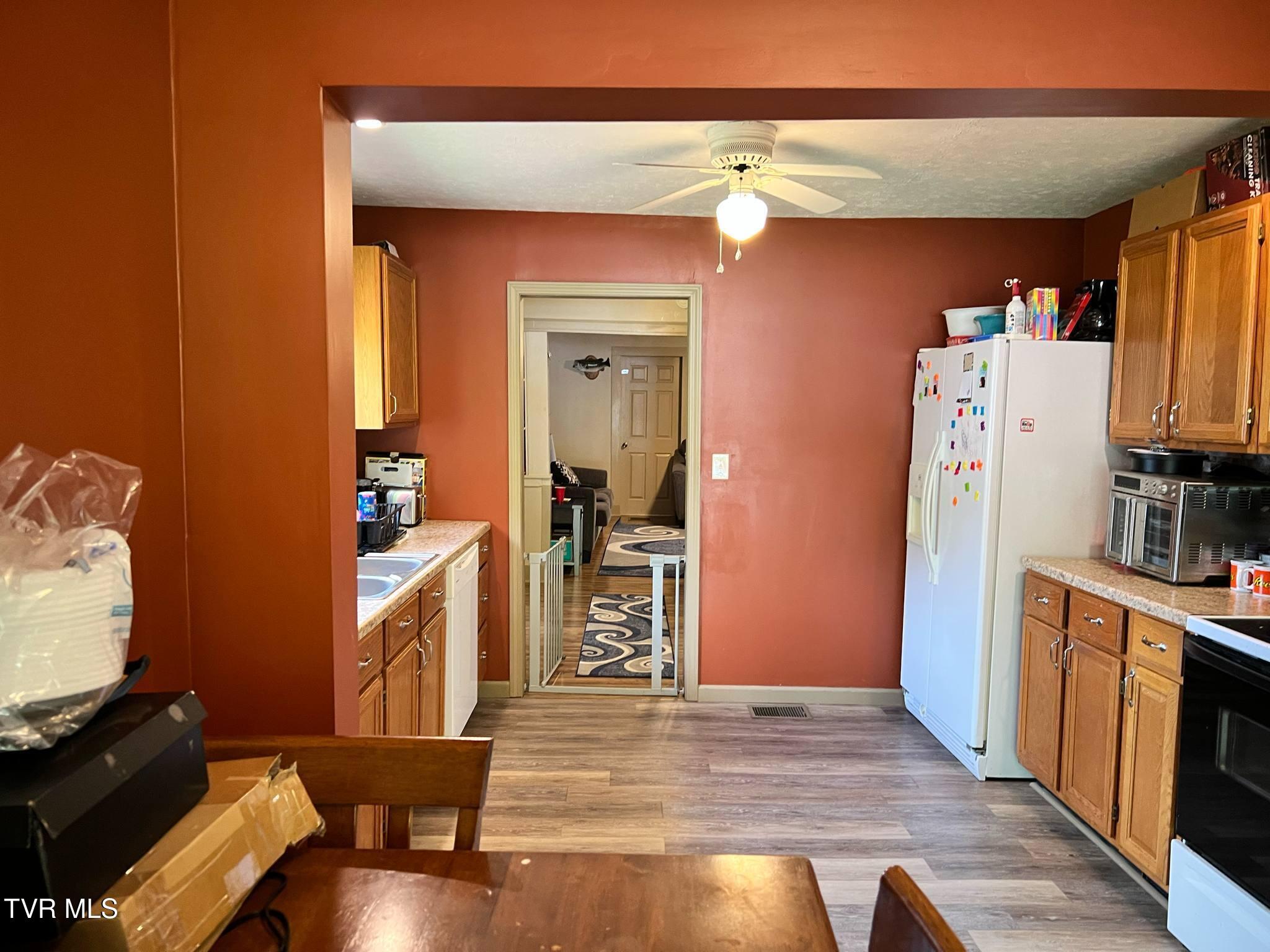 326 Park Avenue, Appalachia, Virginia image 40