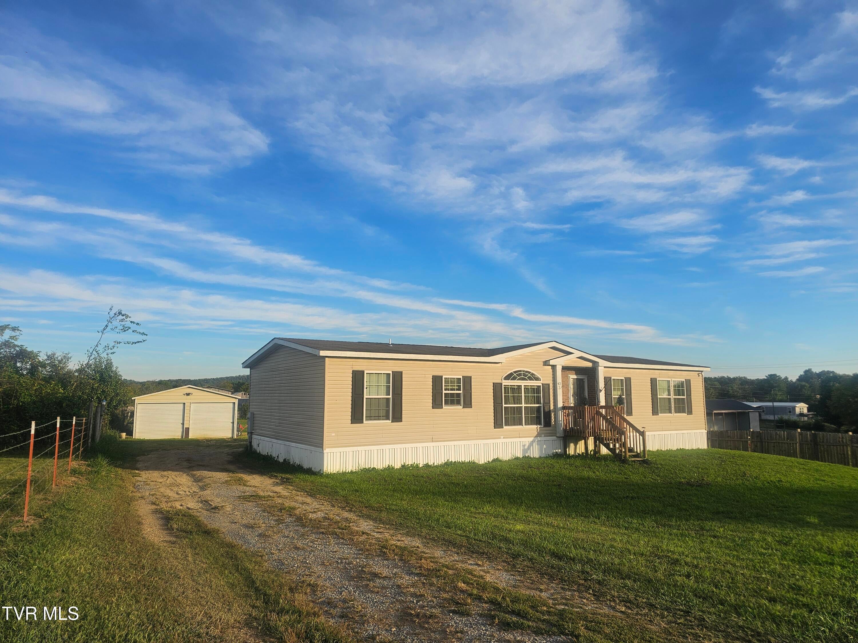 42 Wisecarver Road