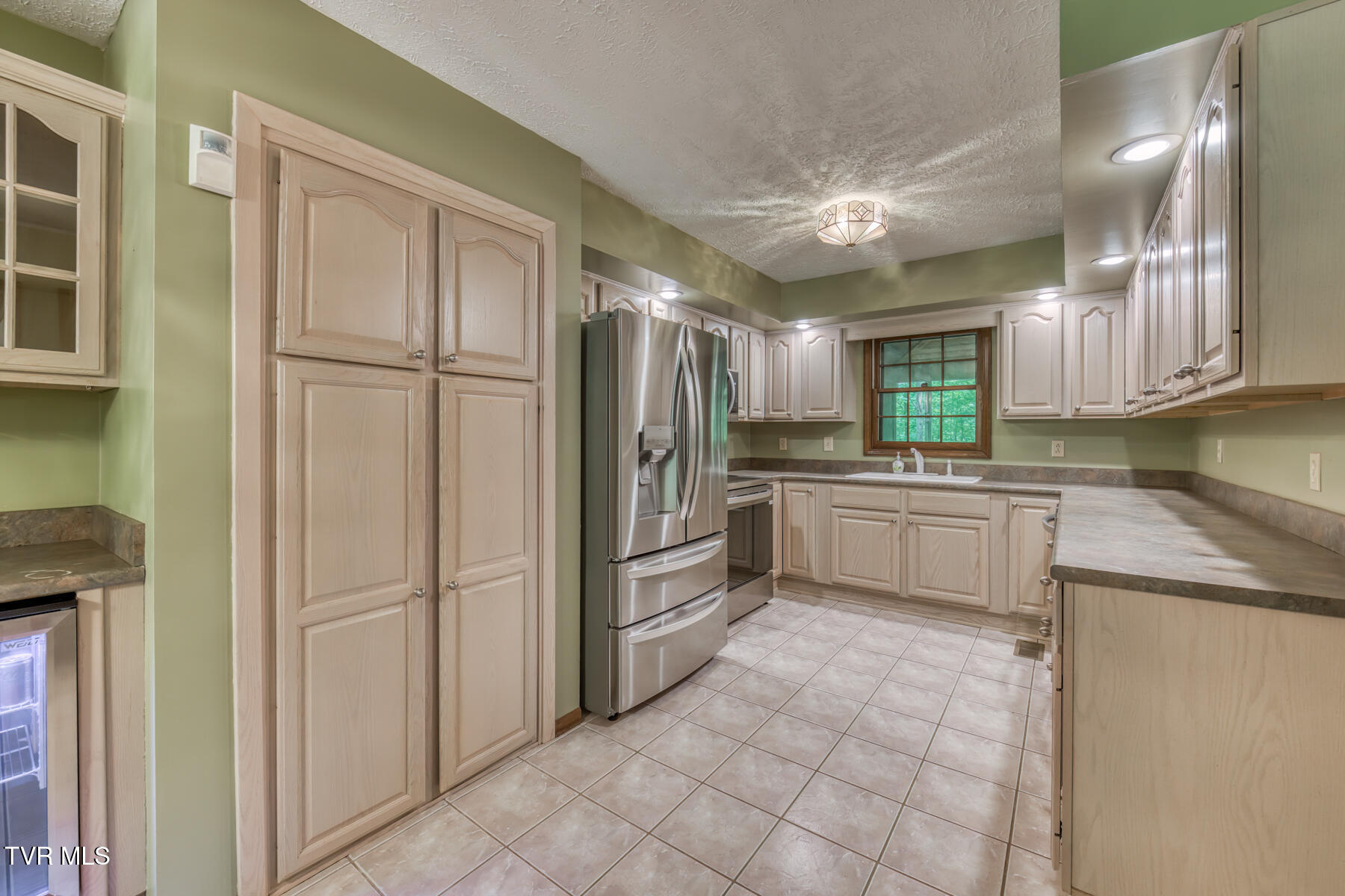 2204 Nantucket Road, Johnson City, Tennessee image 17