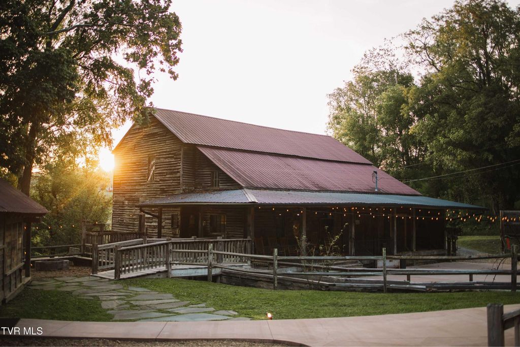 Photo of 21405 Parks Mill Road, Abingdon, VA 24211 (MLS # 9990745)