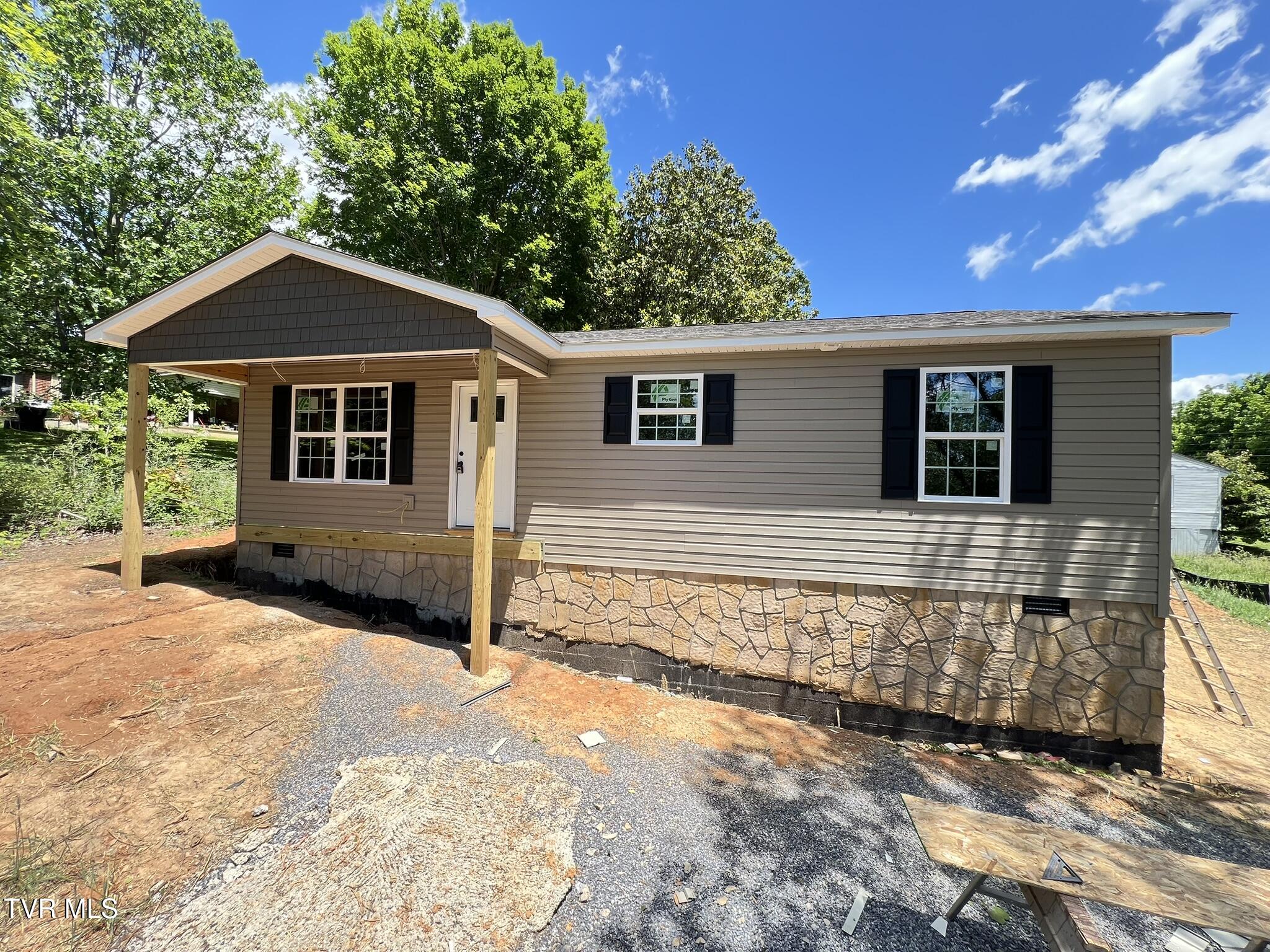 136 Spurgeon Drive, Blountville, Tennessee image 3