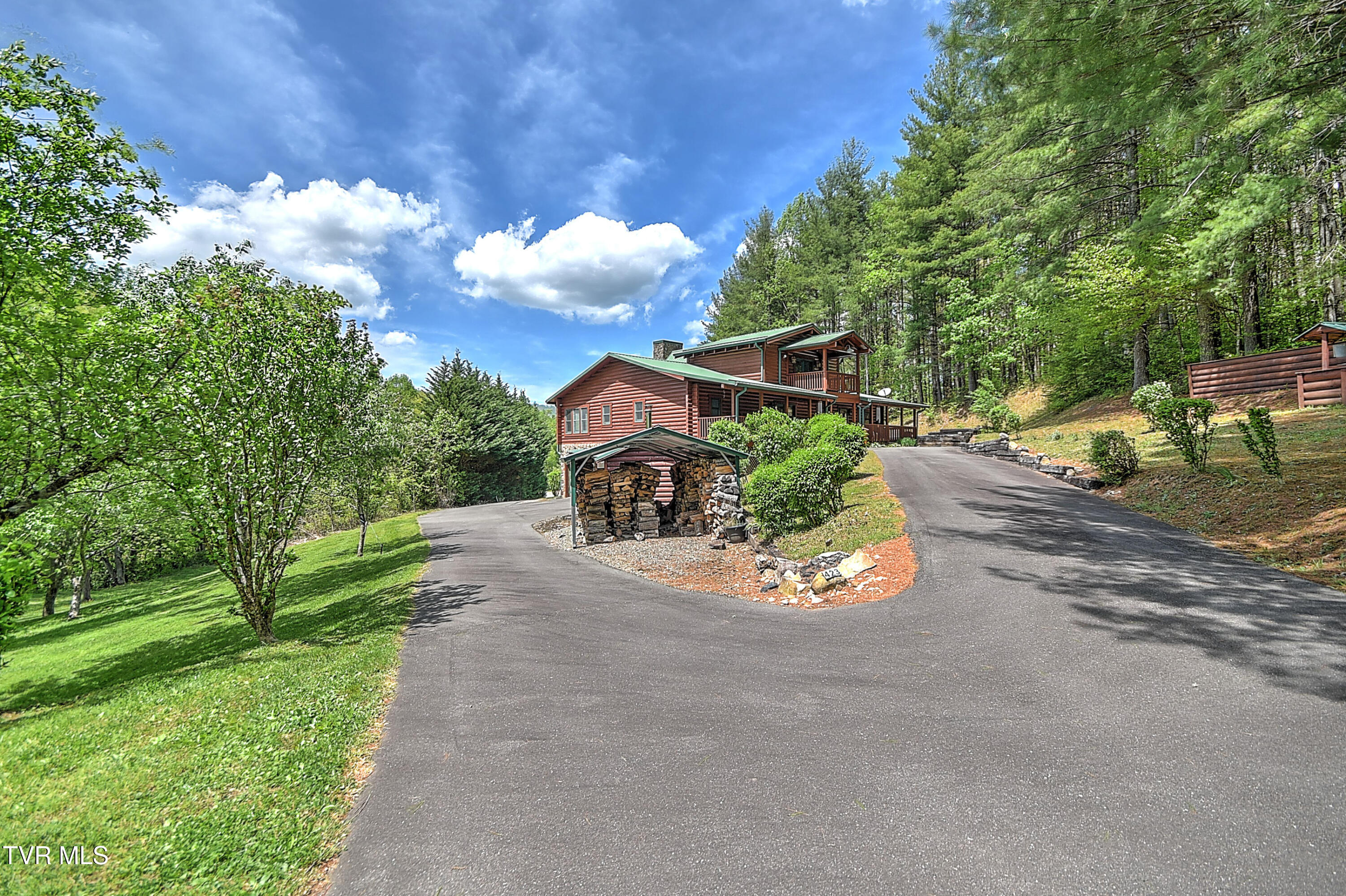 423 Pandora Fork Road