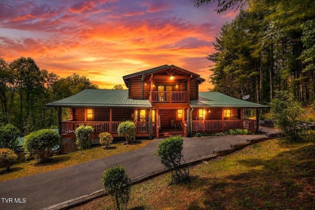 Photo of 423 Pandora Fork Road, Butler, TN 37640 (MLS # 9995290)