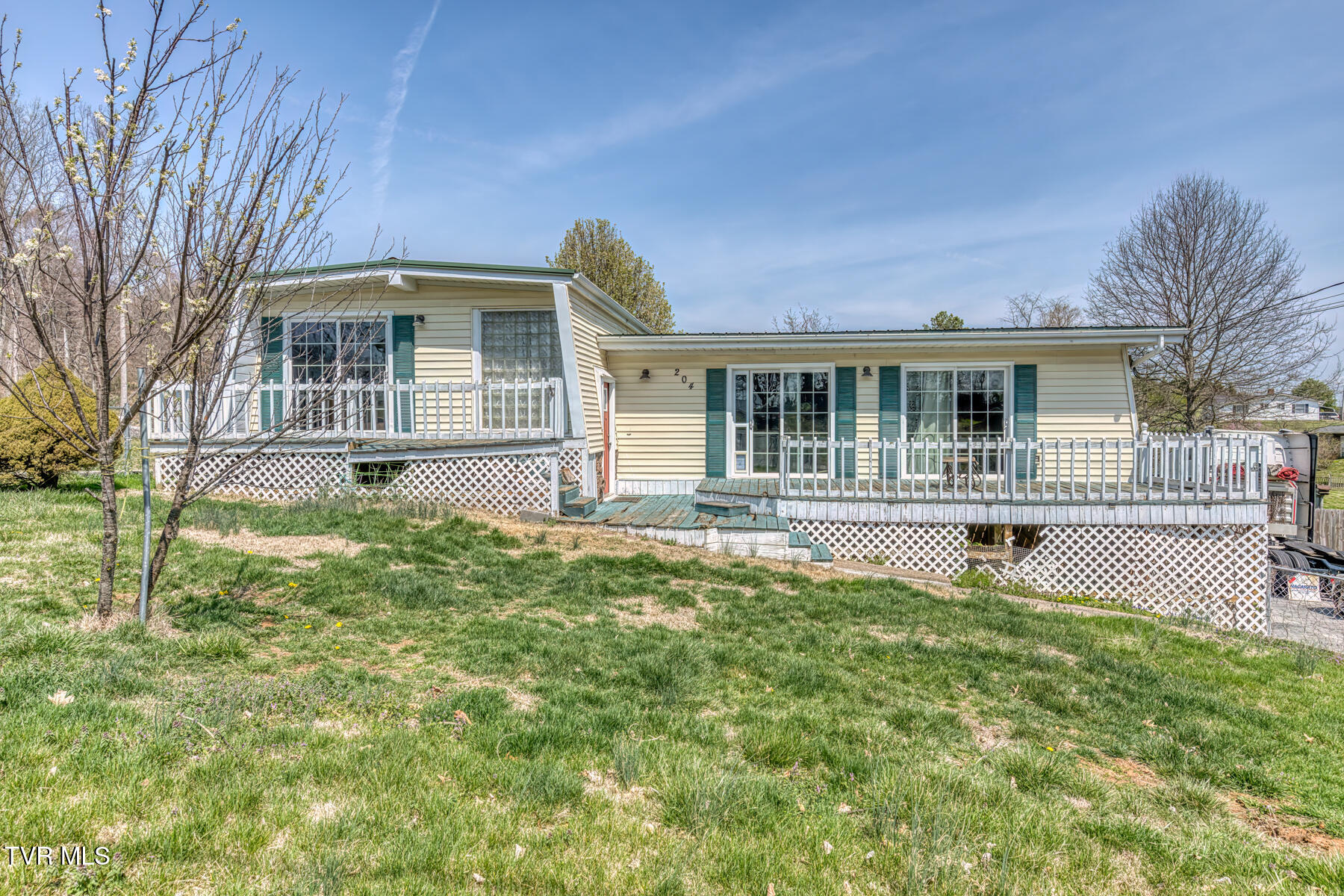 204 Rainbow Drive Drive, Jonesborough, Tennessee image 1