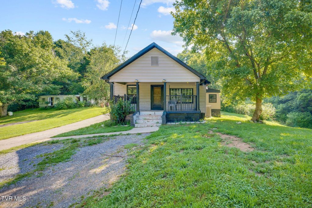 Photo of 614 Lewis Lane, Church Hill, TN 37642 (MLS # 9997622)