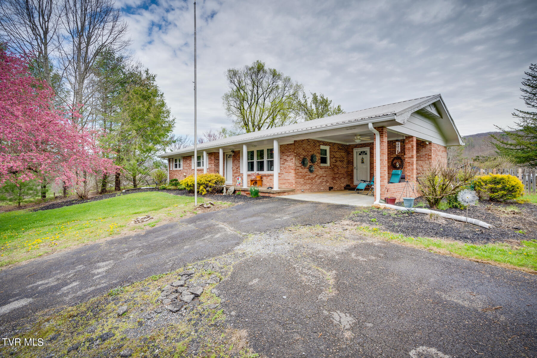 2488 Tn-133, Shady Valley, Tennessee image 3