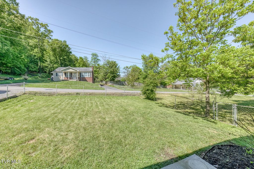 Photo of 2449 Windsor Avenue, Bristol, TN 37620 (MLS # 9995138)