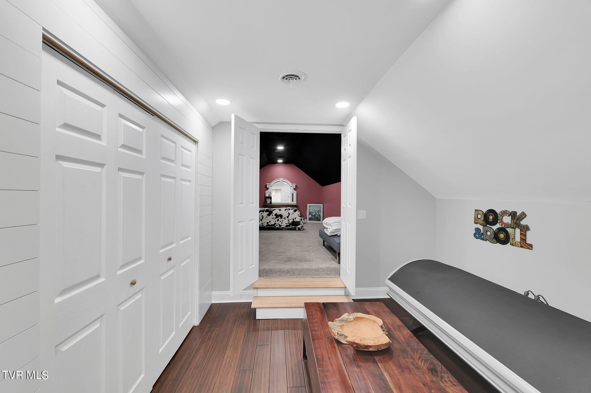 1854 Pittstown Road, Bristol, Virginia image 27