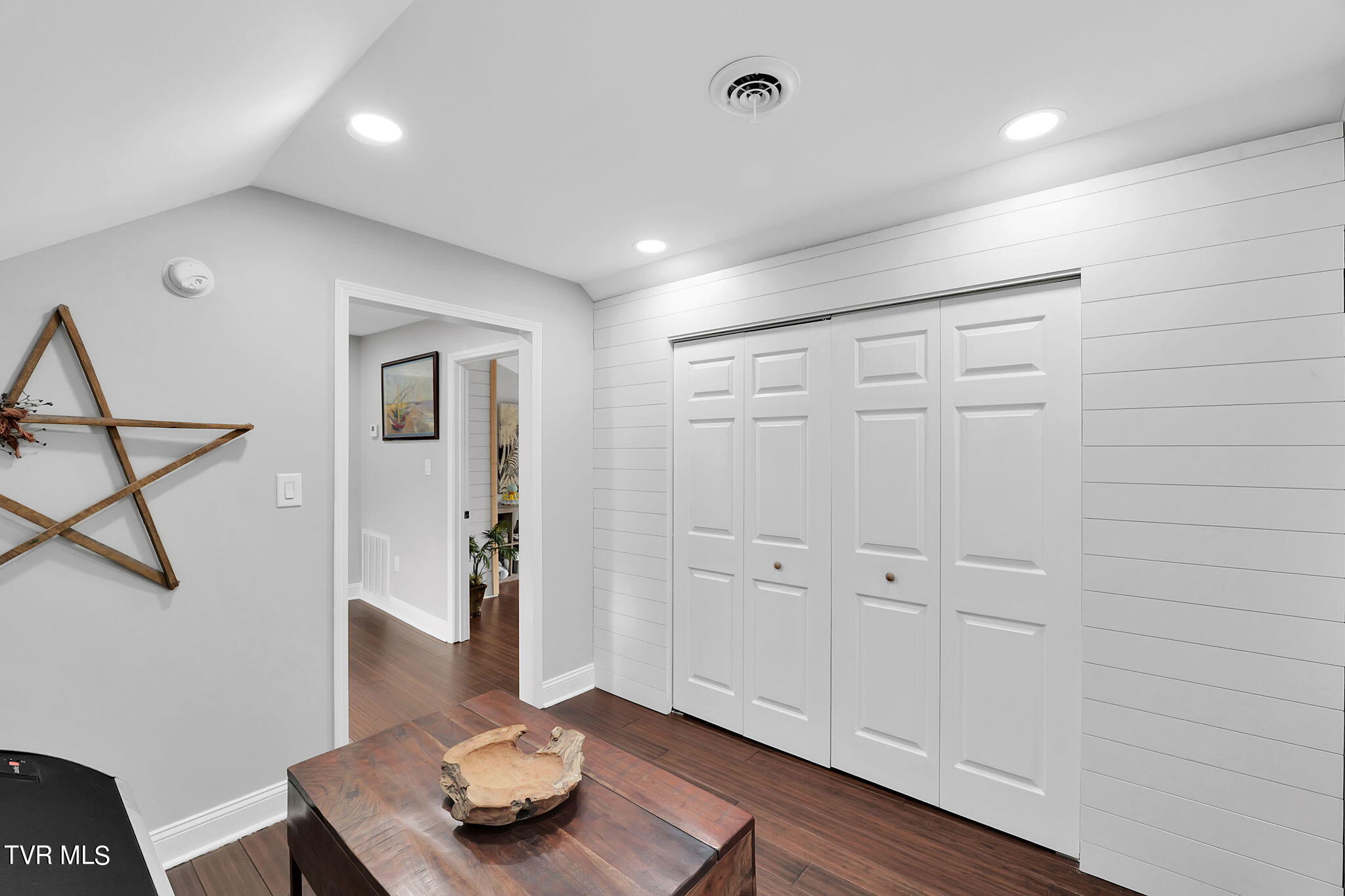 1854 Pittstown Road, Bristol, Virginia image 40