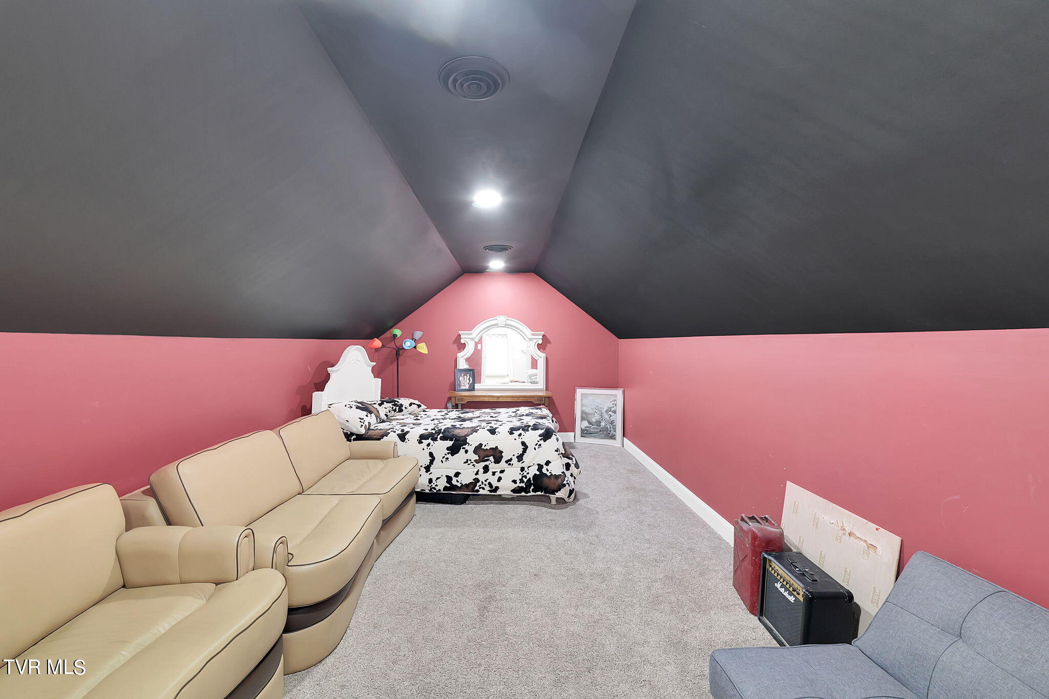 1854 Pittstown Road, Bristol, Virginia image 41
