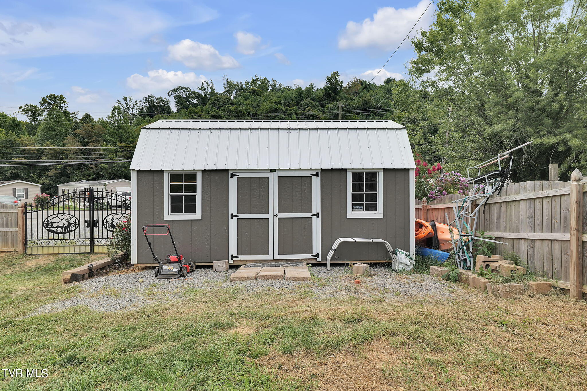 1854 Pittstown Road, Bristol, Virginia image 47