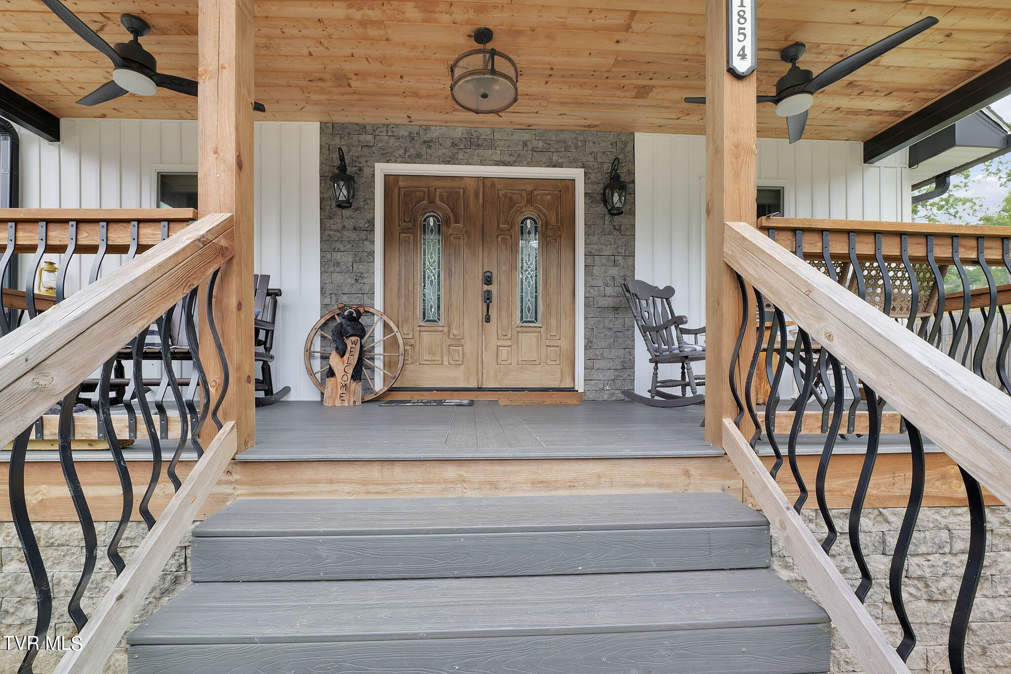 1854 Pittstown Road, Bristol, Virginia image 2