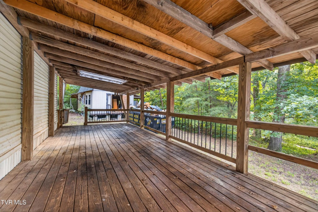 Photo of 2330 Nichols Branch Way, Sevierville, TN 37876 (MLS # 9999064)