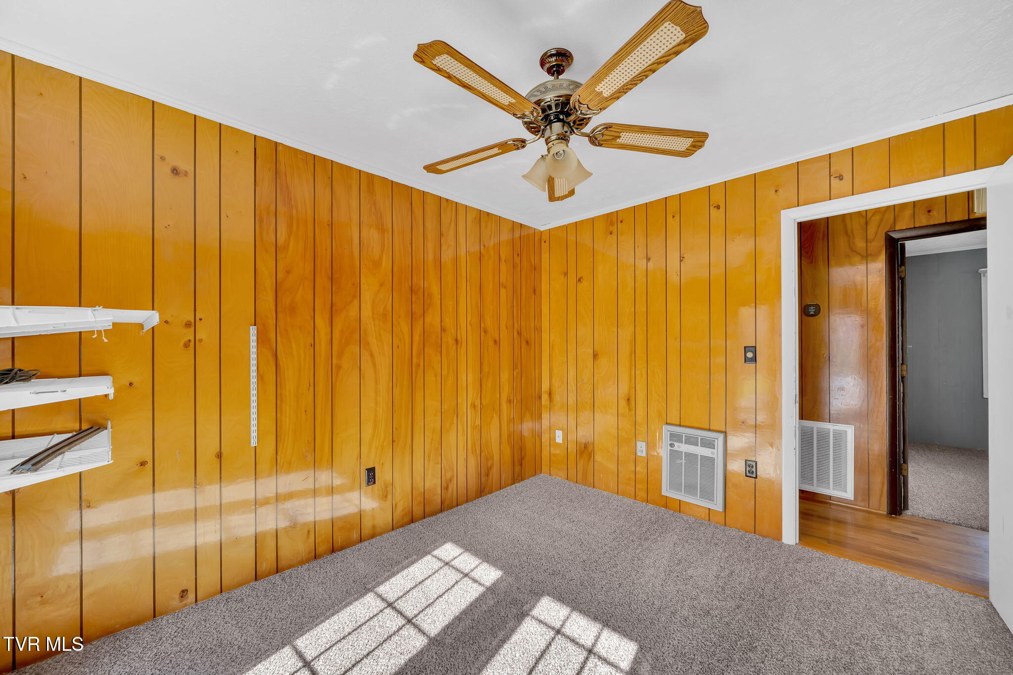 352 Deck Valley Lane, Bristol, Tennessee image 21