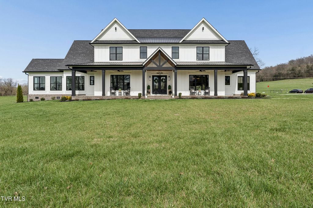 Photo of 133 Wake Robin Lane, Johnson City, TN 37601 (MLS # 9992520)