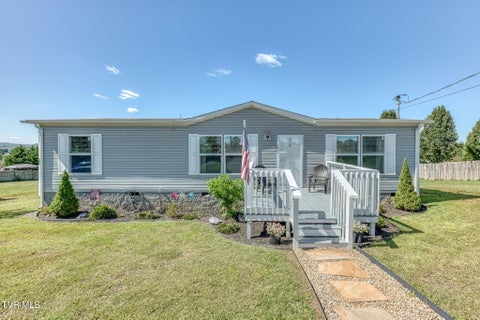 Photo of 109 Lakeview Lane, Johnson City, TN 37615 (MLS # 10001406)