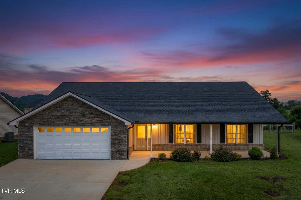 Photo of 595 Pleasant Valley Road, Jonesborough, TN 37659 (MLS # 9996701)