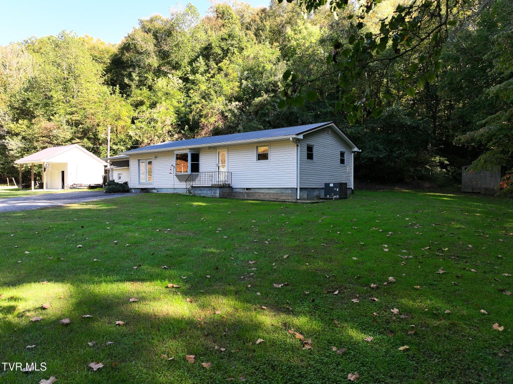 Photo of 940 Bewleys Chapel Road, Midway, TN 37809 (MLS # 10002131)