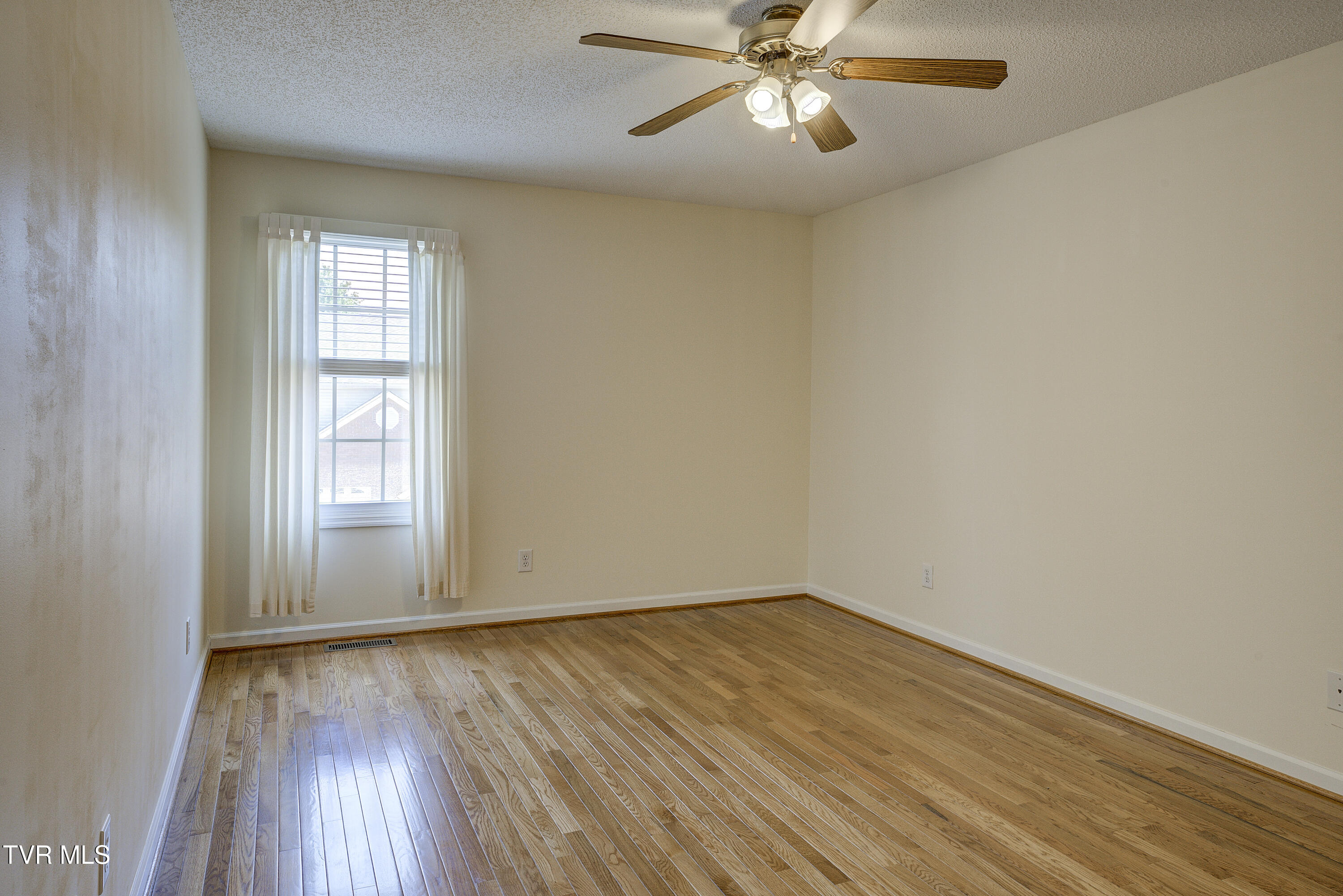 113 Silver Drop Lane, Bristol, Virginia image 30
