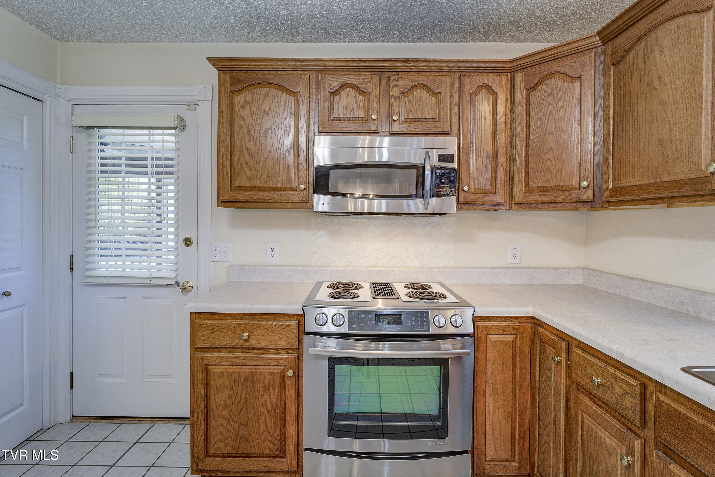 113 Silver Drop Lane, Bristol, Virginia image 8