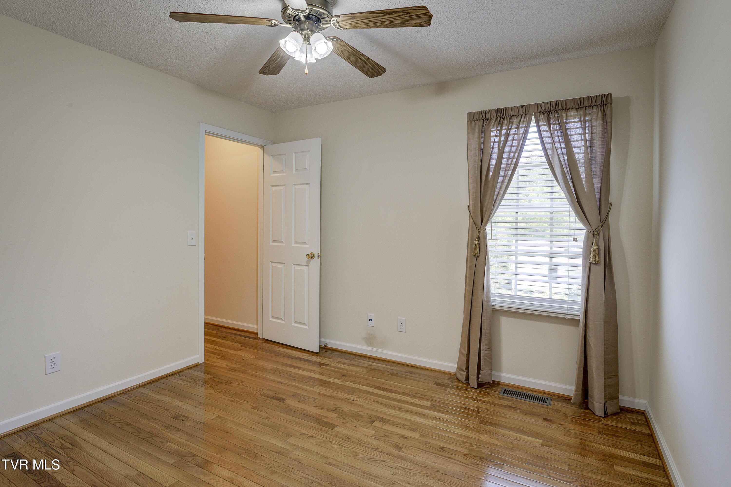 113 Silver Drop Lane, Bristol, Virginia image 19