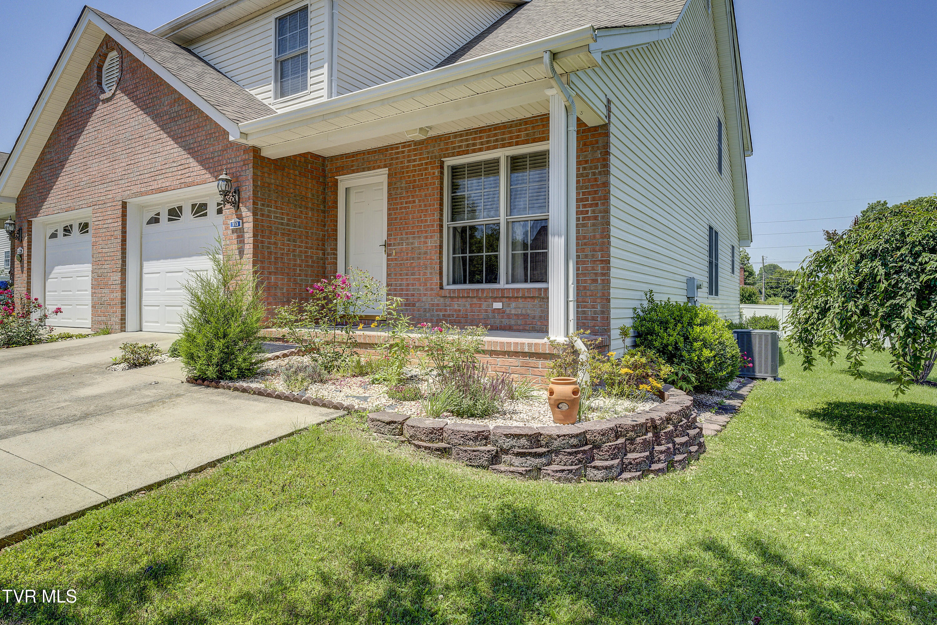 113 Silver Drop Lane, Bristol, Virginia image 1