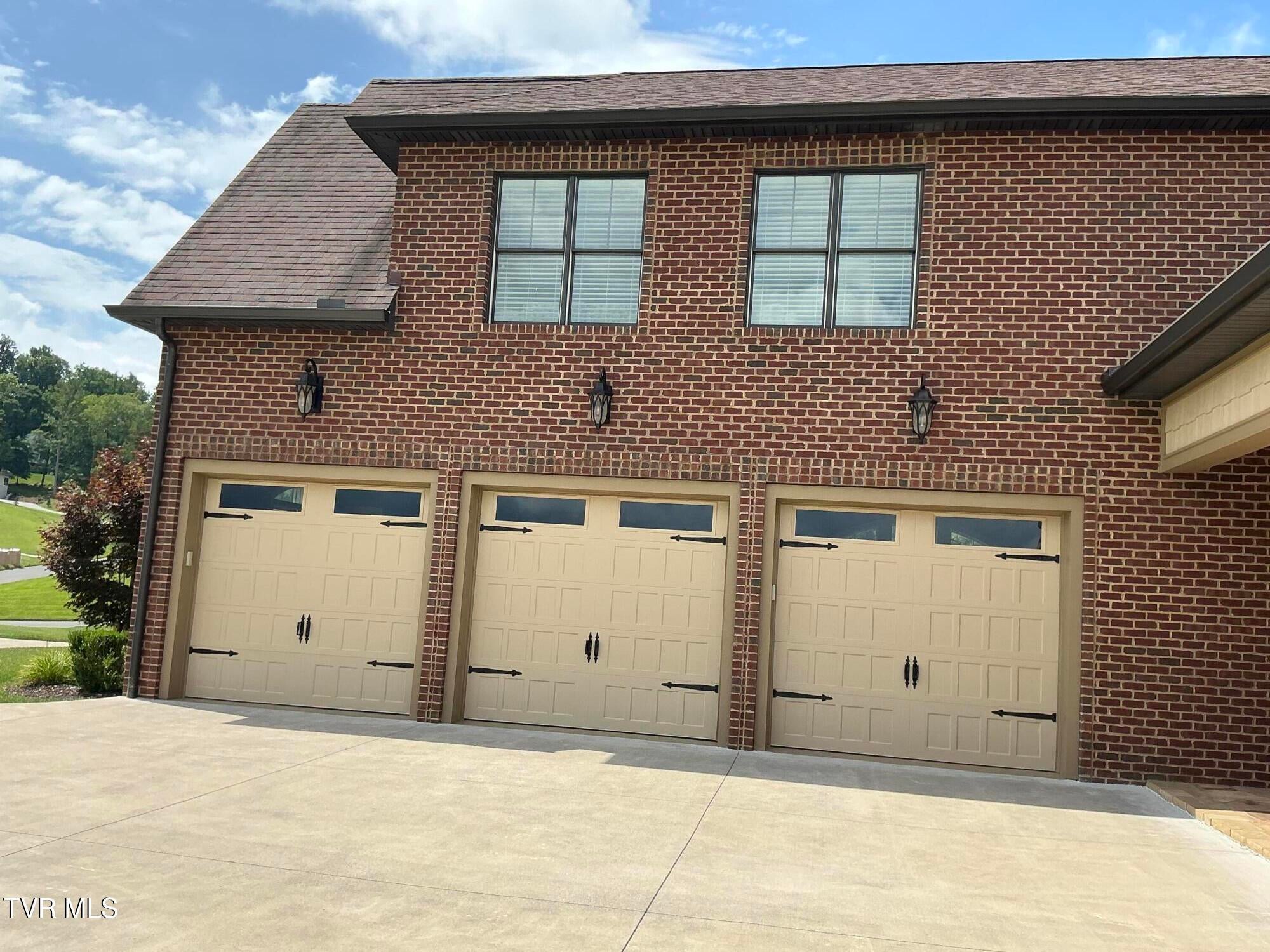 127 Burnt Hickory Lane