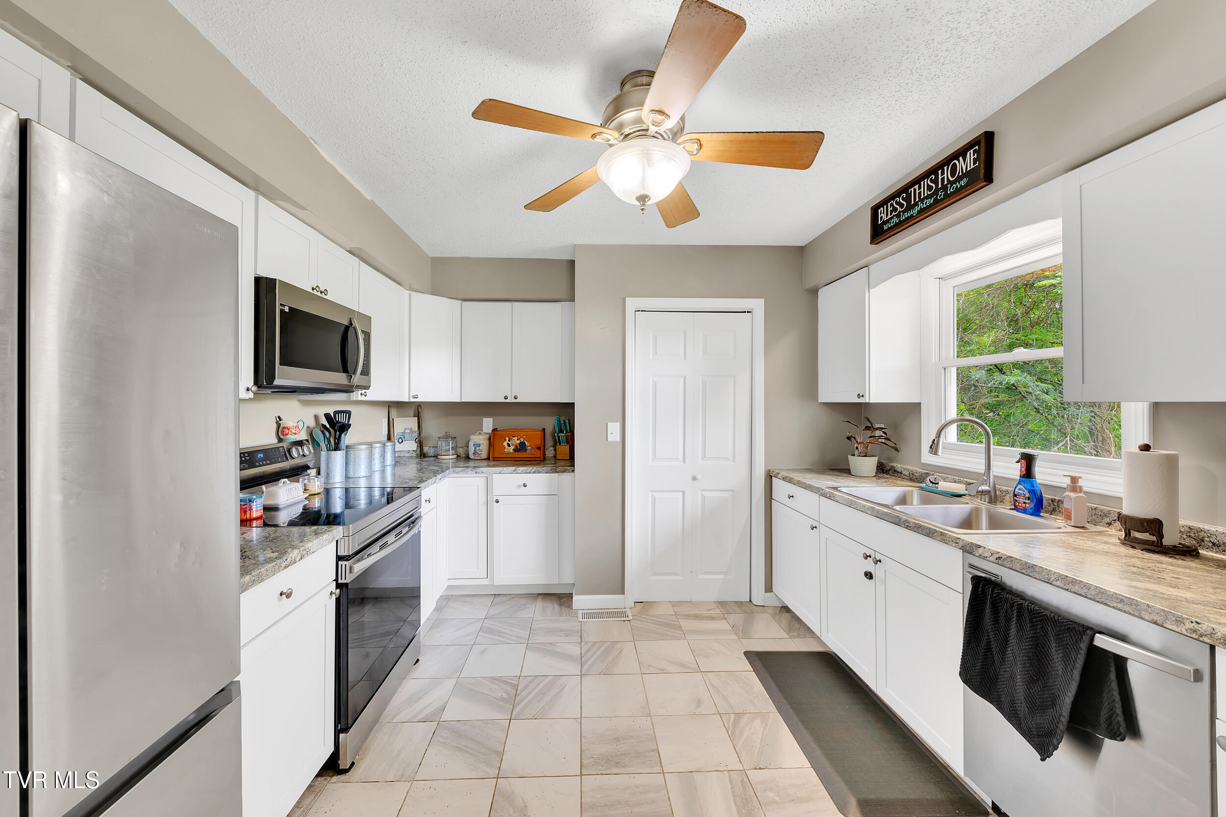 102 Brummett Road, Unicoi, Tennessee image 17