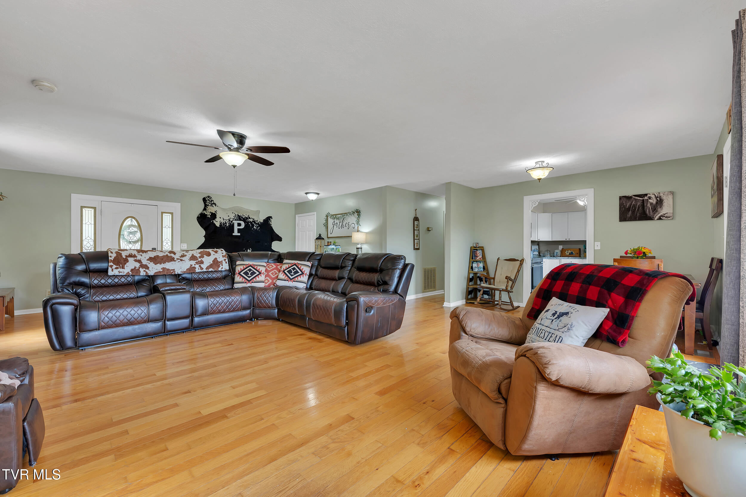 102 Brummett Road, Unicoi, Tennessee image 11