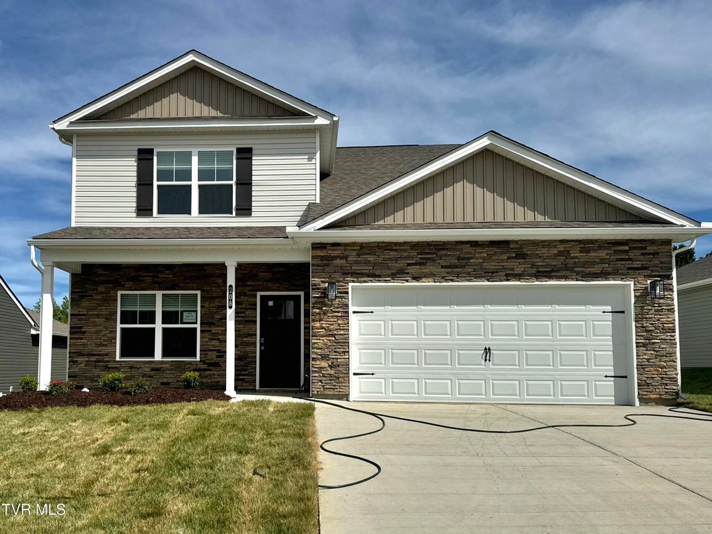 Photo of 208 Artist Avenue Ave, Johnson City, TN 37615 (MLS # 9991285)