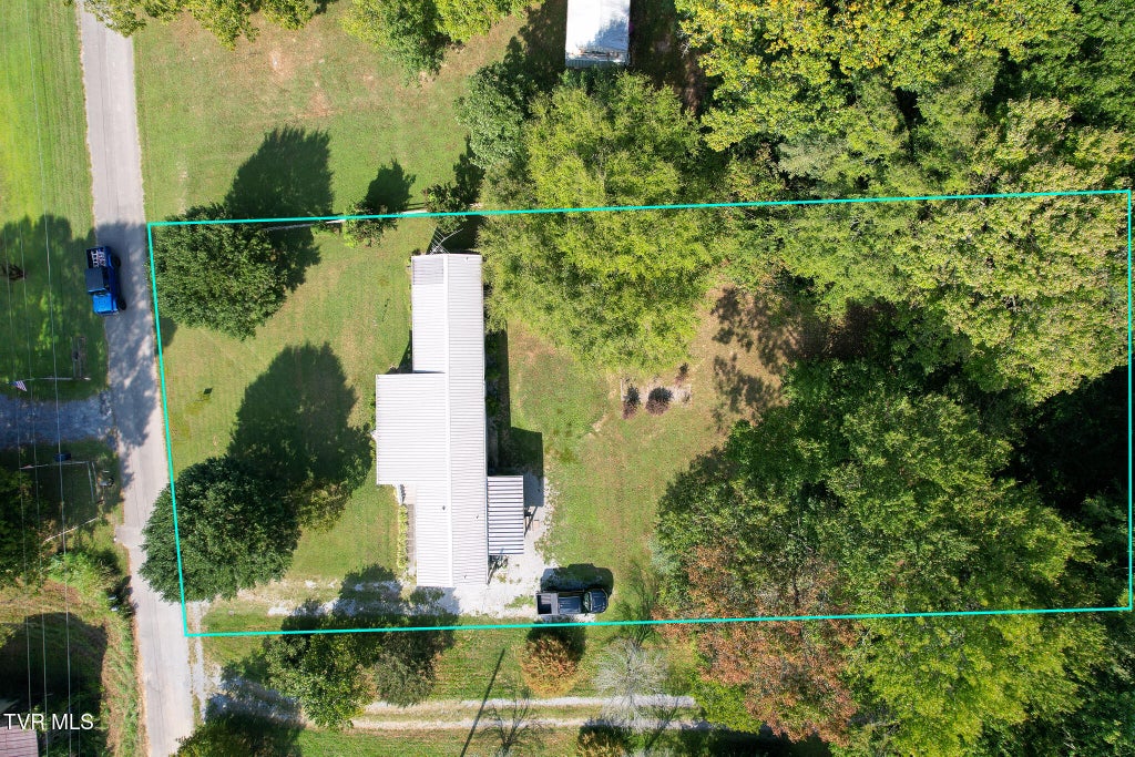 Photo of 424 Mulberry Road, Greeneville, TN 37745 (MLS # 10000915)