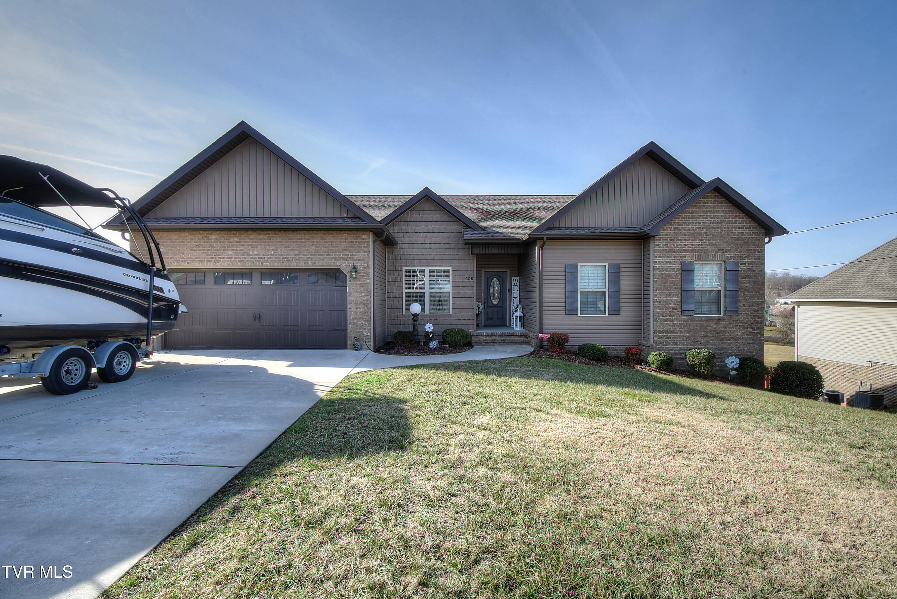 608 Walkers Bend Road, Johnson City, Tennessee image 1