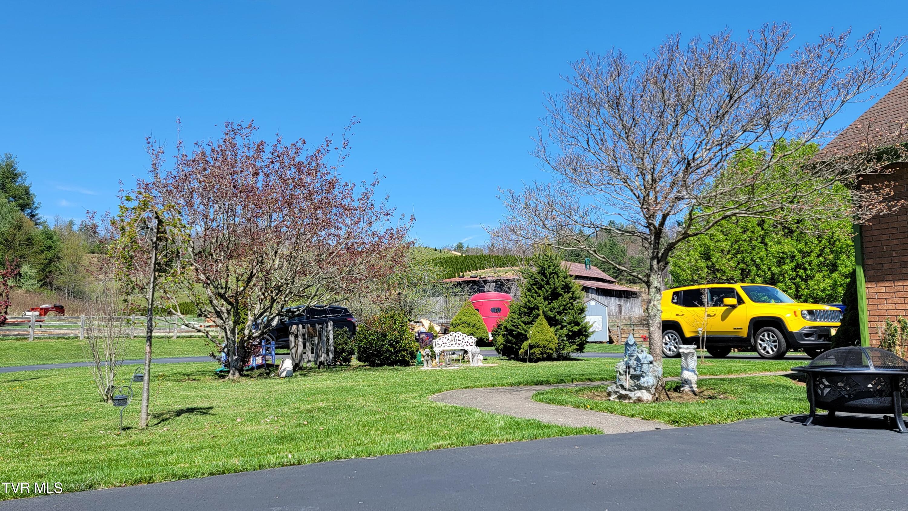 138 J Phillipi Road, Mountain City, Tennessee image 8